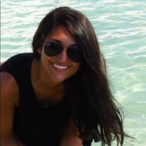 Meet your Posher, Melissa